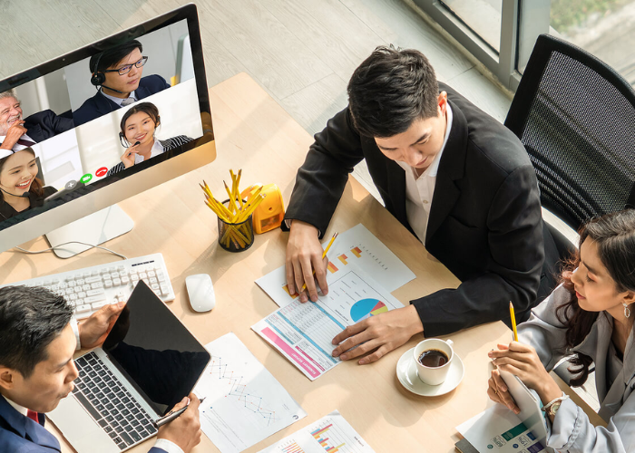 The Pros and Cons of Remote Work and Virtual Collaboration (1)